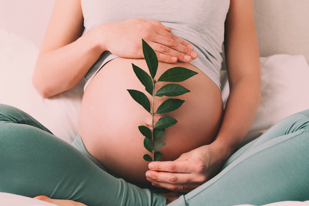 Depilazione laser in gravidanza e durante l'allattamento: si può fare?